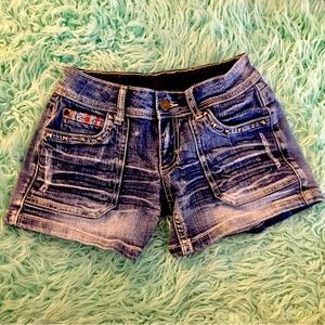 💙 Cute Distressed Y2K Style Denim Shorts
